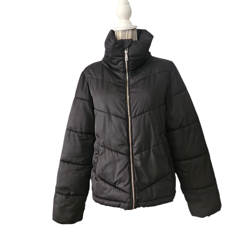 Stradivarius Woman Black Puffer Cropped Stand Up Collar Jacket Size  M